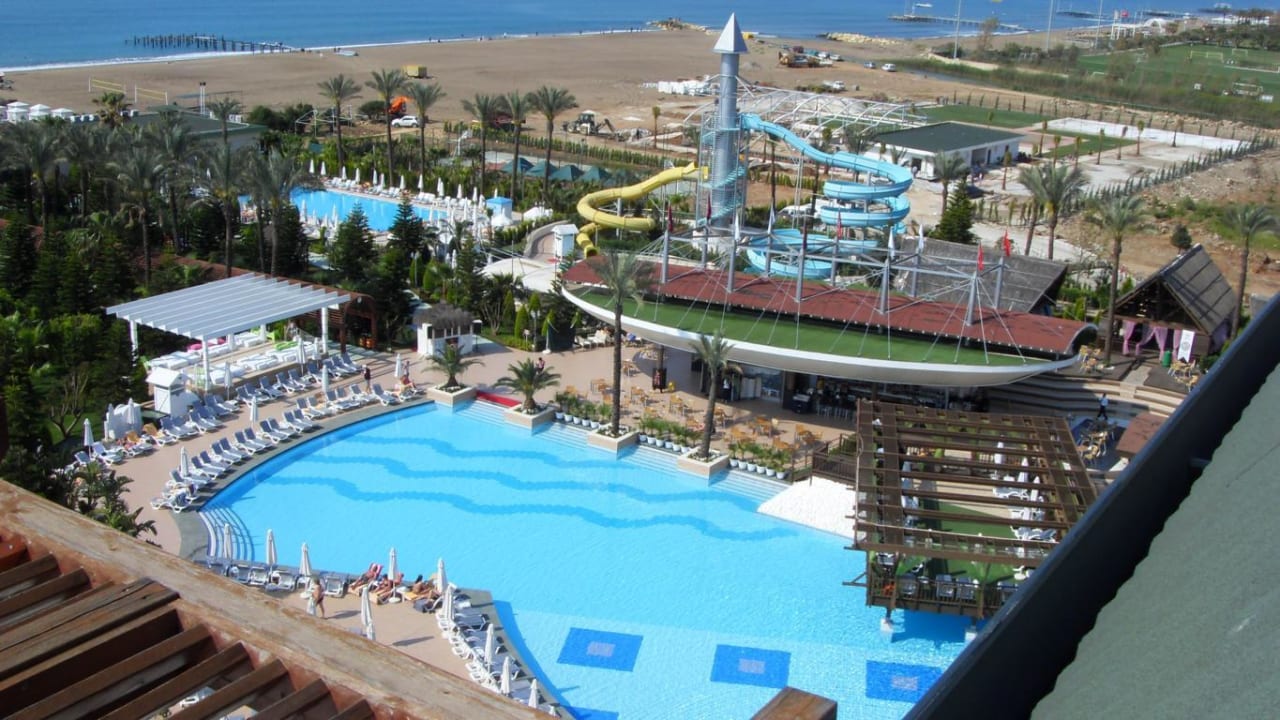 Aus dem 5.Stock Hotel Delphin Diva
