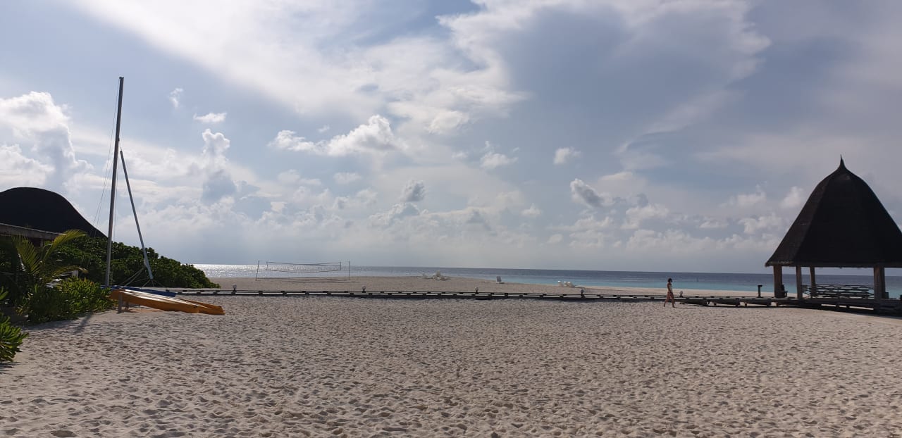 Strand Angaga Island Resort