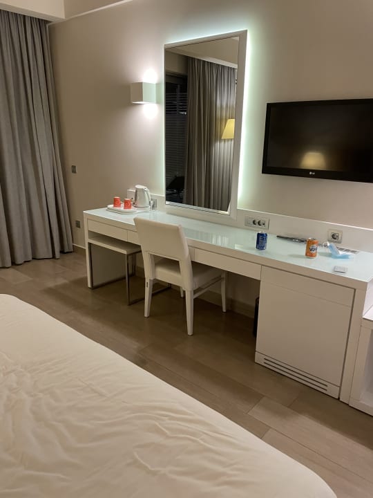 Zimmer Princess Andriana Resort & Spa