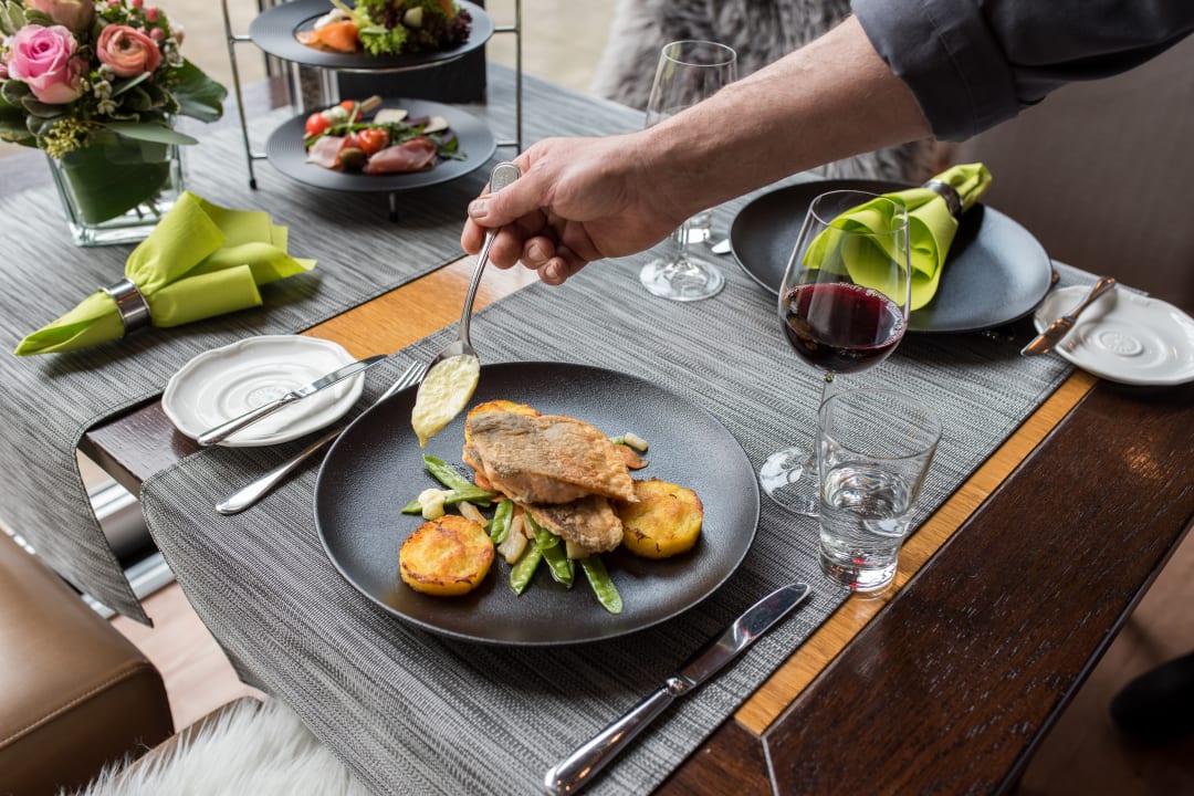 Gastro Hotel Estricher Hof