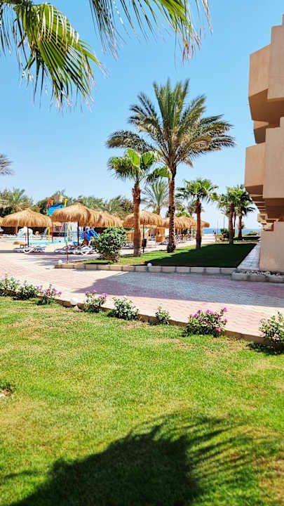 Außenansicht Three Corners Sea Beach Resort