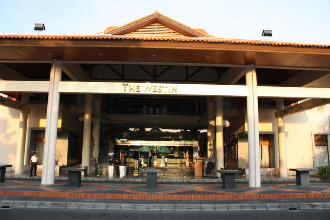 Hoteleingang The Westin Resort Nusa Dua, Bali