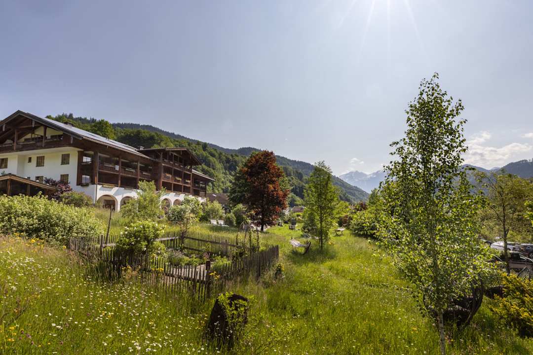 Außenansicht Berghotel Rehlegg