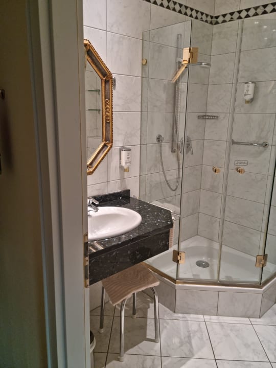 Zimmer Hotel Residenz am Rosengarten