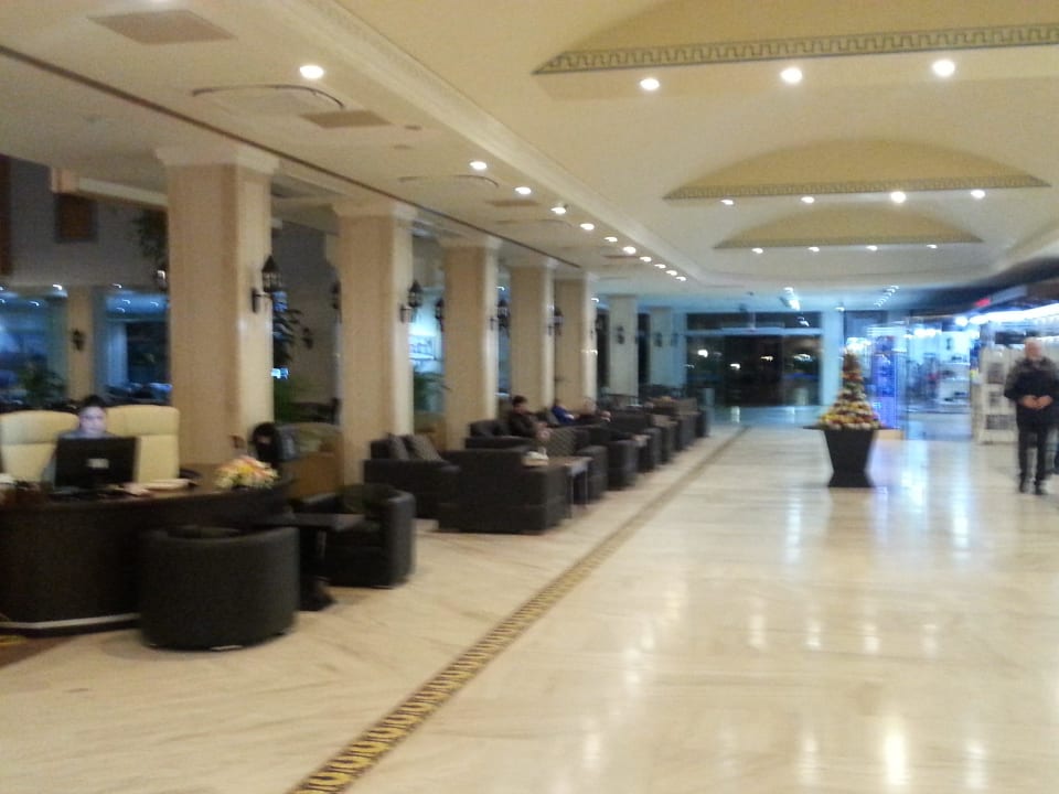 Lobby Salamis Bay Conti Resort Hotel & Casino