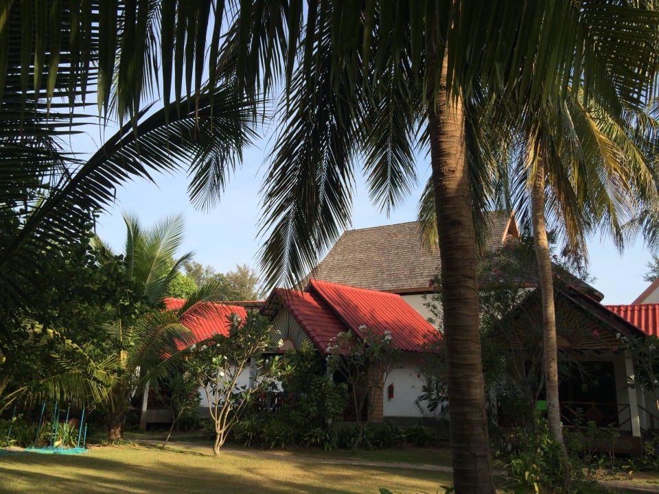 Schöne Bungis The Noble House Beach Resort