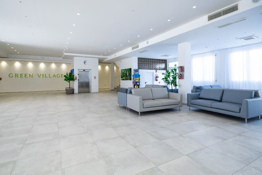 Lobby Color Green Village Cesenatico