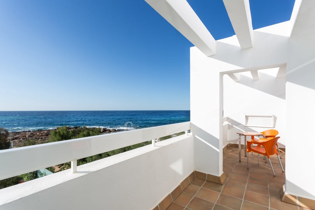 Zimmer Sirenis Seaview Country Club