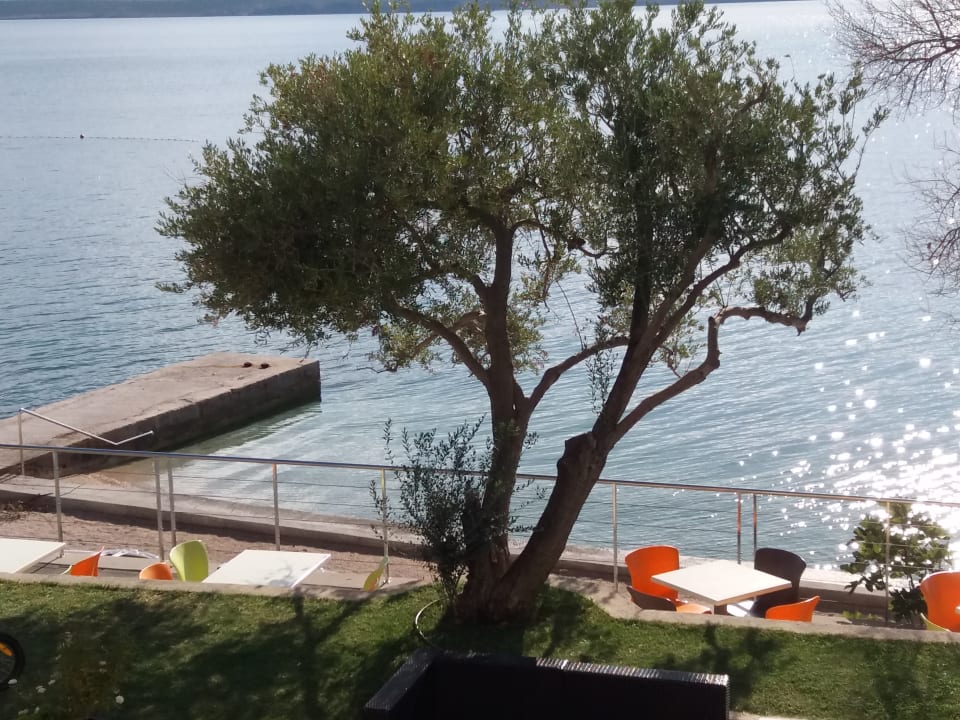 Ausblick Hotel & Apartments Vila 4m