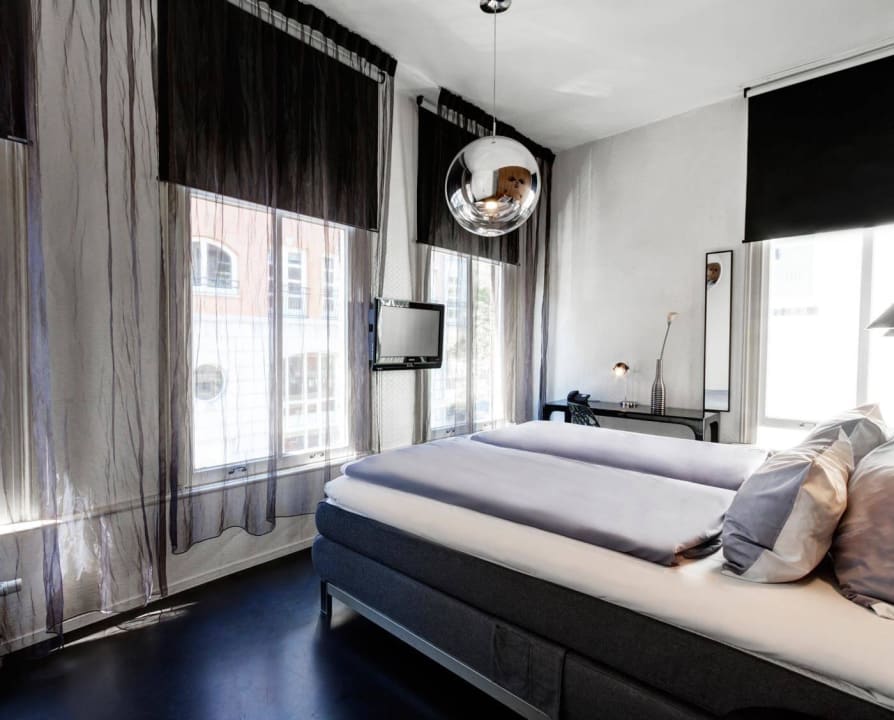 Guest Room Hotel V Frederiksplein