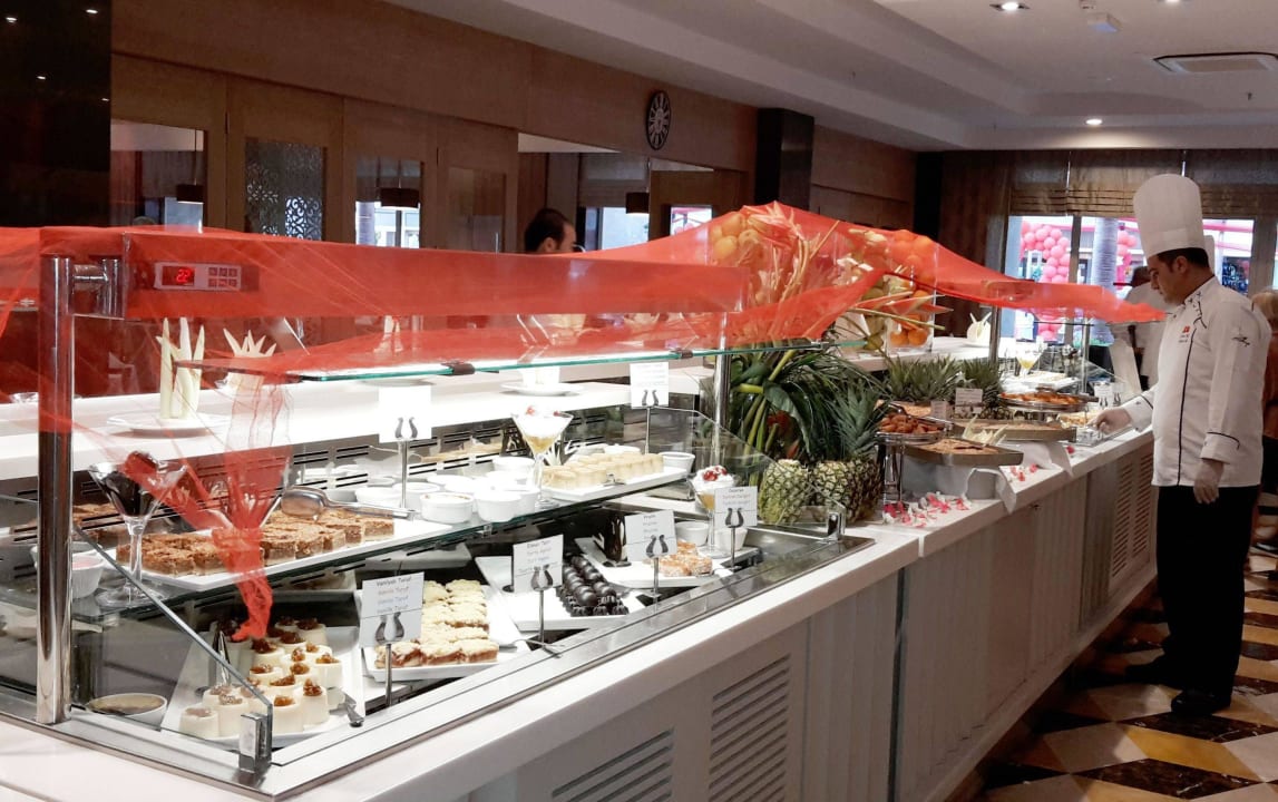 Der Chefkoch macht Kontrollgang Sentido Trendy Verbena Beach