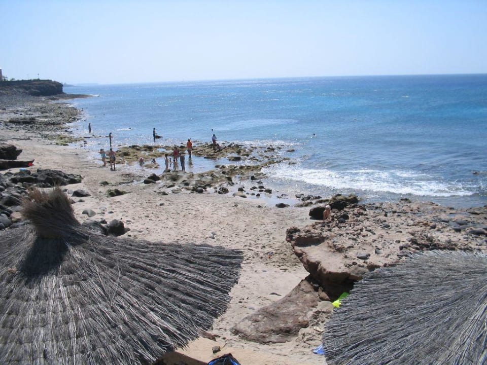 Strand mit Felsen SBH Hotel Royal Monica