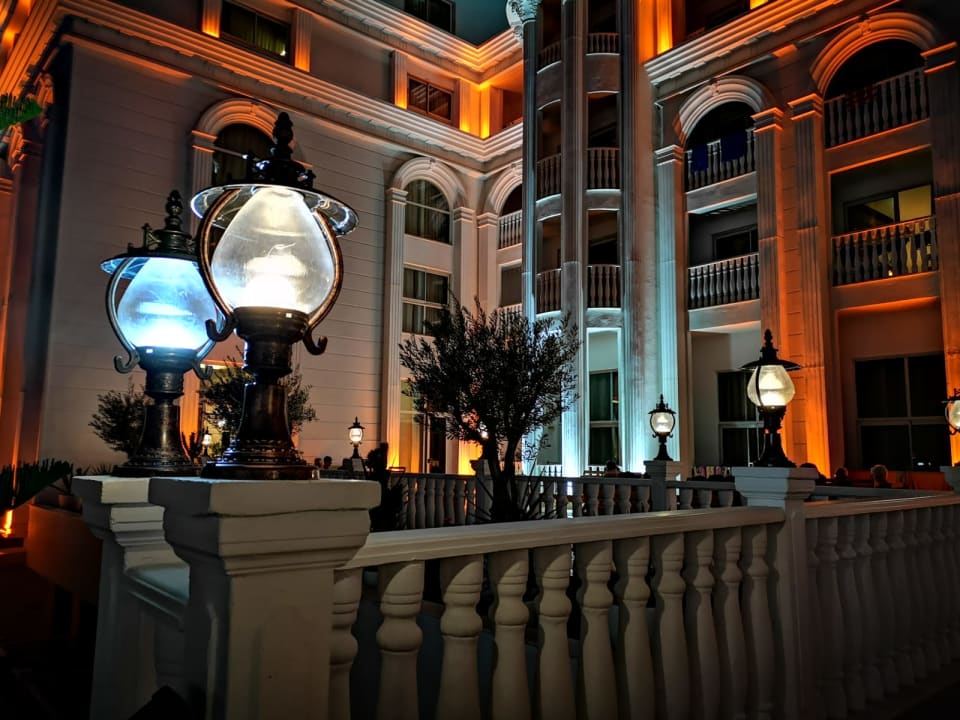 Lobby Side Royal Palace Hotel & Spa