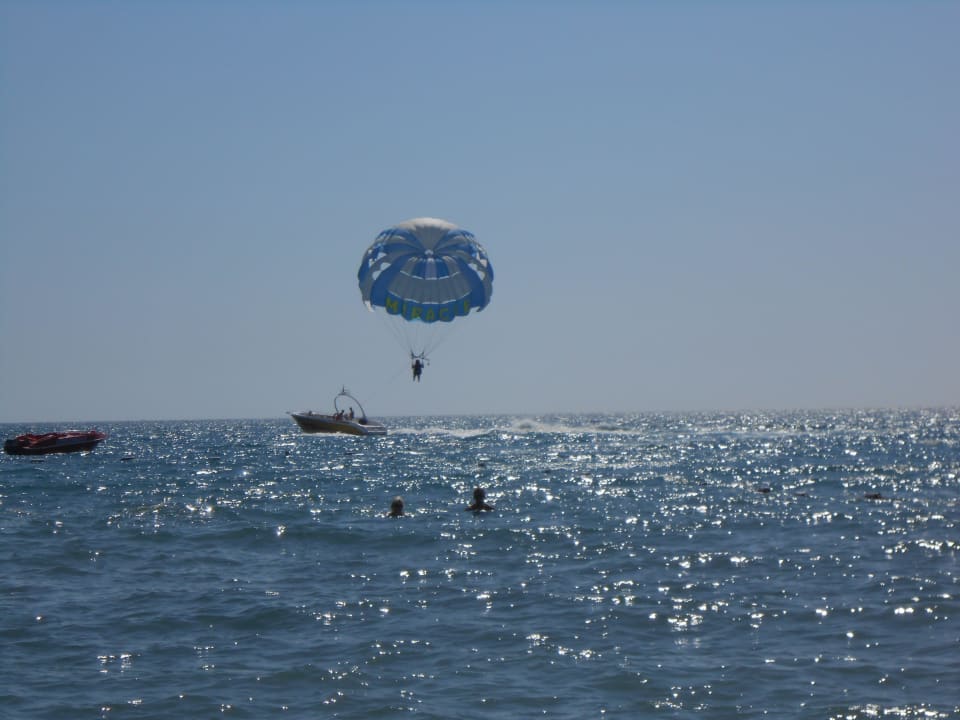 Abheben Hotel Miracle Resort