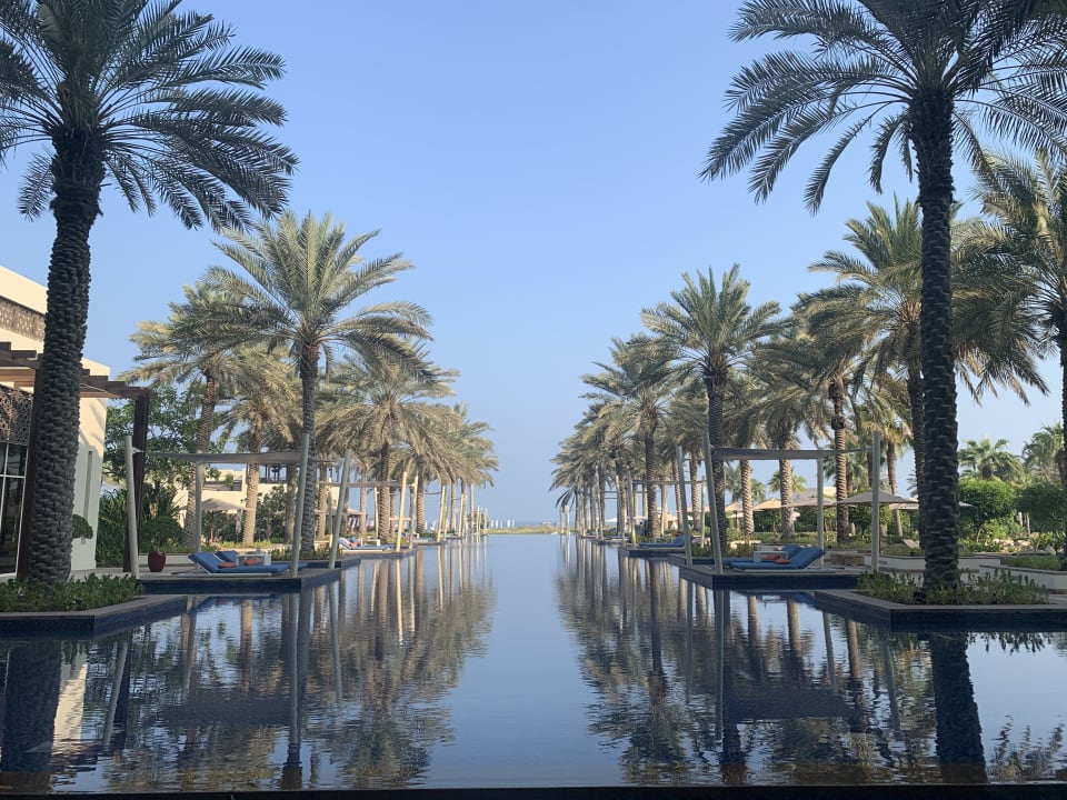 Pool Park Hyatt Abu Dhabi Hotel and Villas