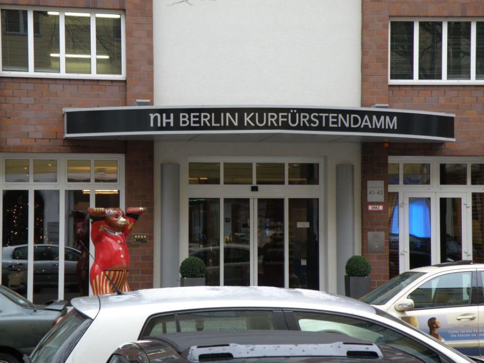Entrada del hotel NH Berlin Kurfürstendamm