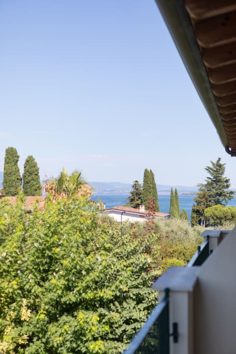 Ausblick Le Terrazze sul Lago - Hotel & Residence