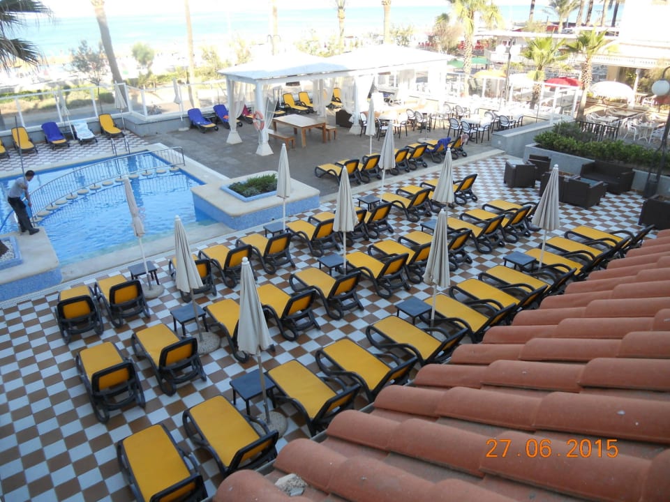 Blick zum Pool Myseahouse Flamingo - Adults only