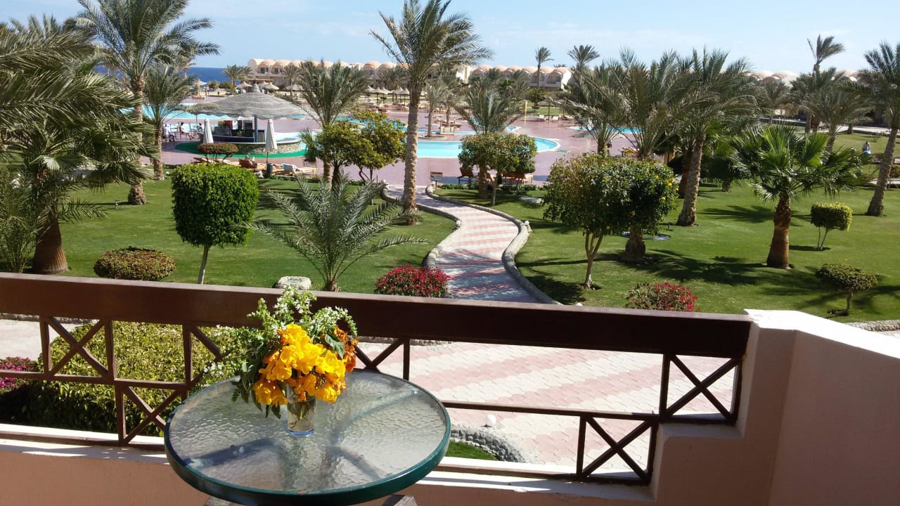 Balkon Three Corners Sea Beach Resort