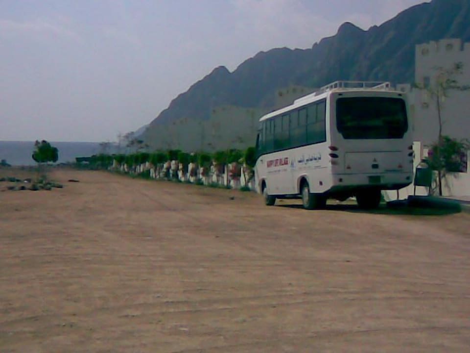 Hotelbus Happy Life Village