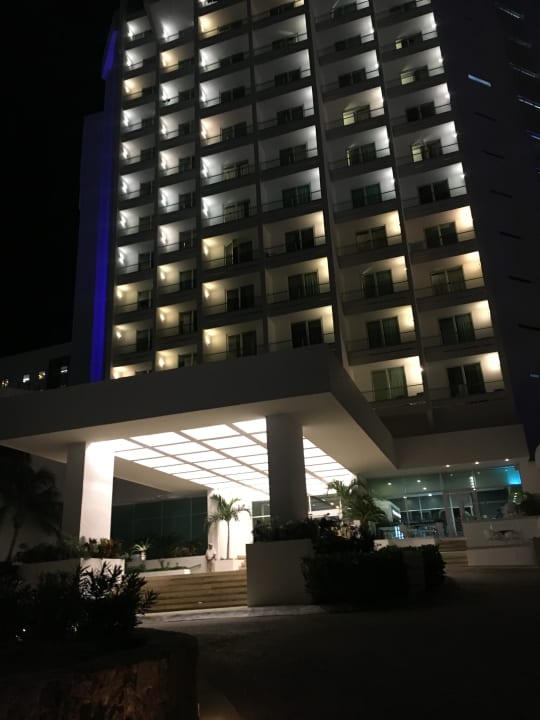 Lobby Krystal Grand Cancun