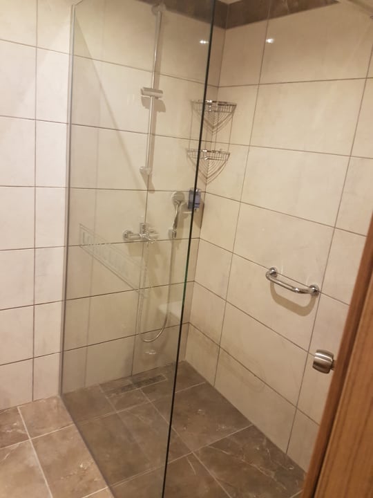 Zimmer Lonicera Resort & Spa Hotel