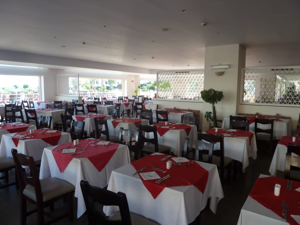 Gastro Three Corners Equinox Beach Resort