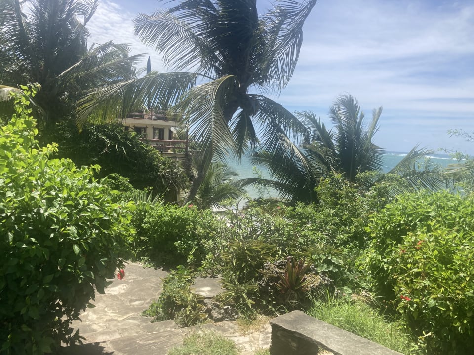 Gartenanlage Bahari Beach Hotel