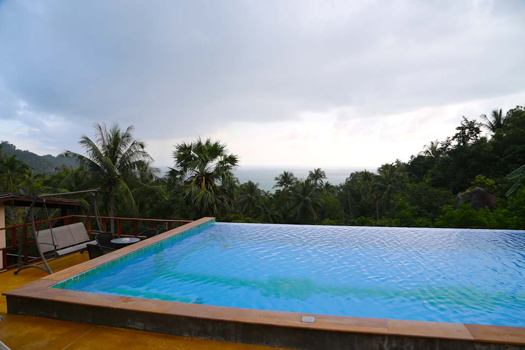 Pool Suan Sawan Ocean View