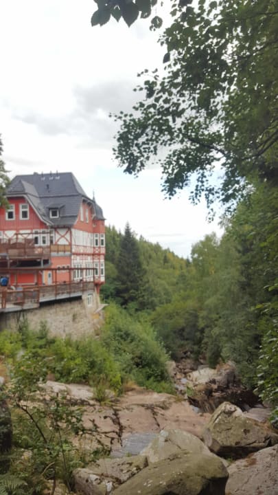 Außenansicht Waldgasthof Steinerne Renne