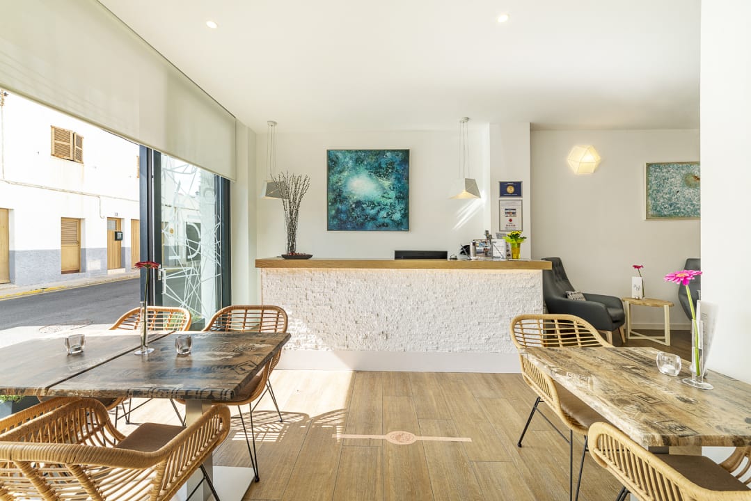 Lobby Hotel The Place - Adults Only