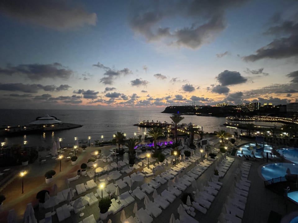 Ausblick Granada Luxury Okurcalar