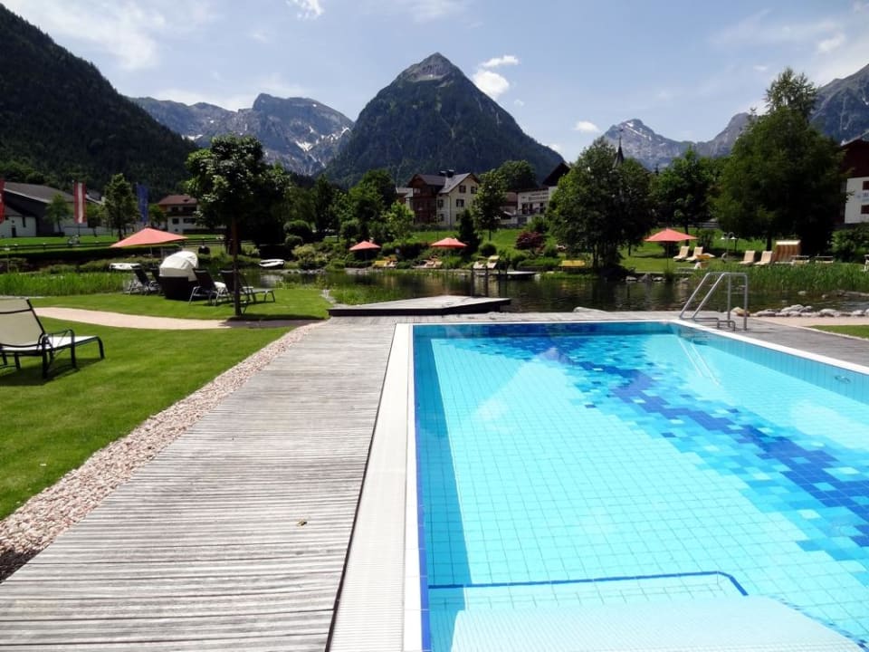 Aussenpool Rieser Achensee Resort