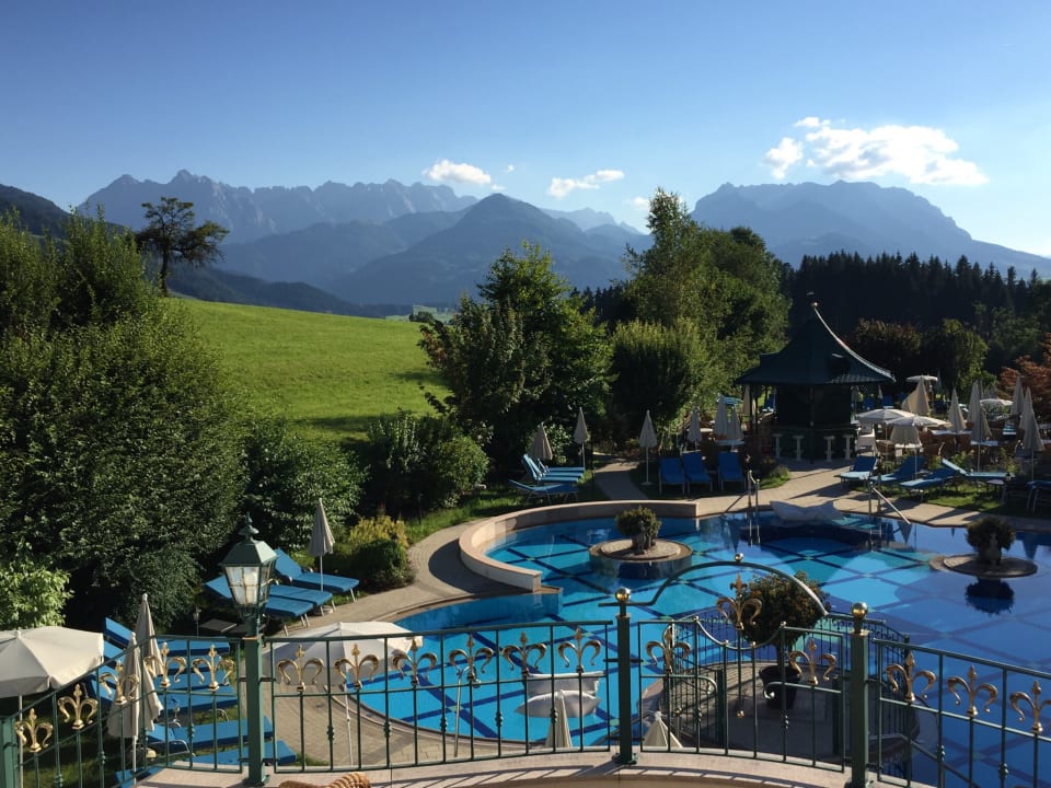 Pool Wohlfühlresort Peternhof