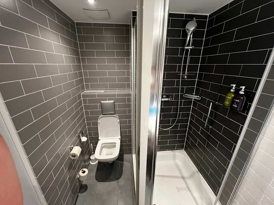 Zimmer Holiday Inn Express Frankfurt - Airport