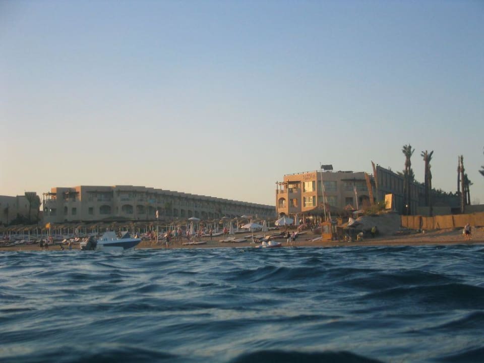 Hotel vom Meer aus gesehen Prima Life Makadi Resort