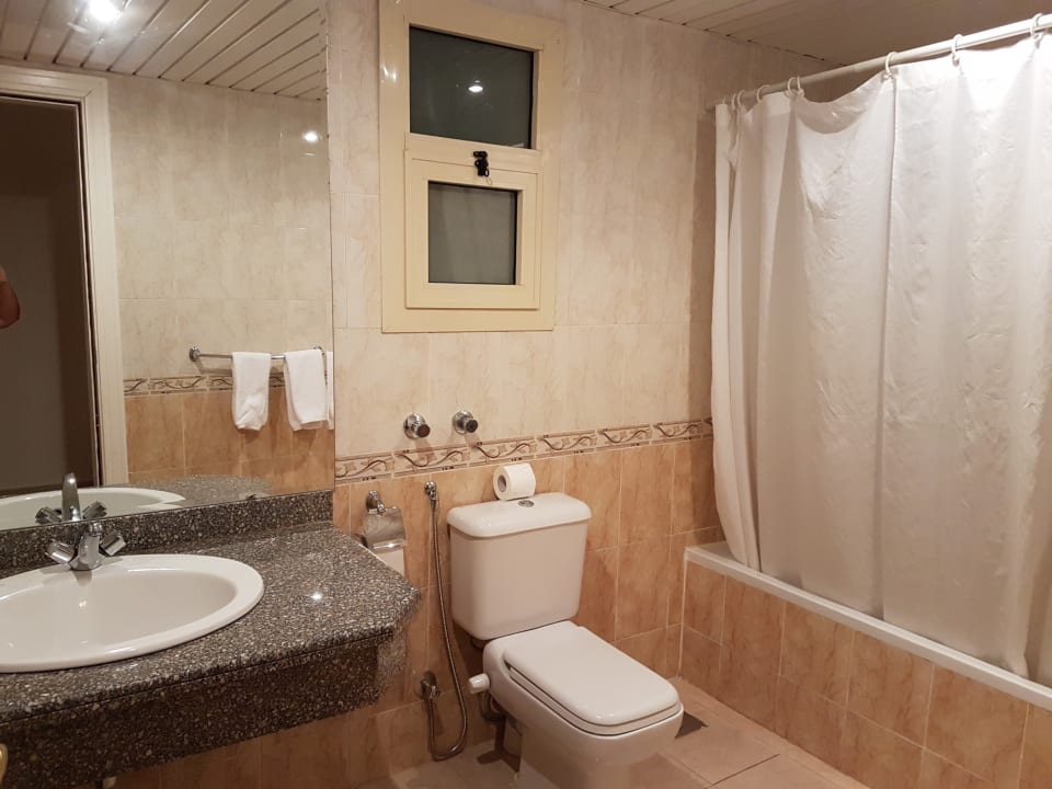 Zimmer Menaville Safaga