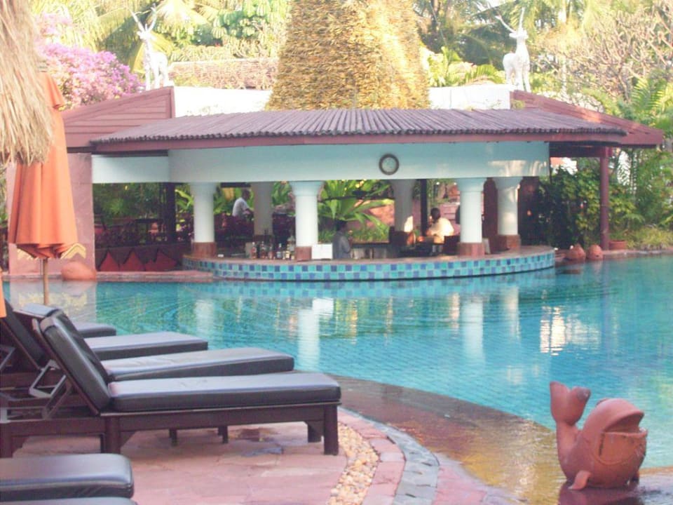 Am Pool Anantara Hua Hin Resort