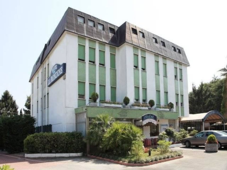 Hotel La Rondine Hotel La Rondine