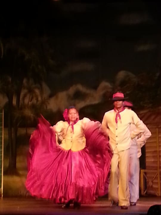 Genial Wyndham Alltra Samana