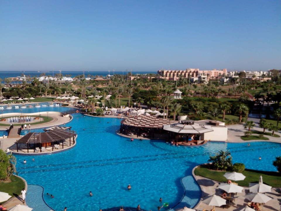 Pool2 Steigenberger ALDAU Beach Hotel