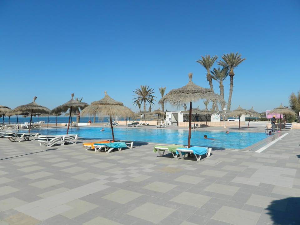 Piscine Hotel El Mouradi Djerba Menzel