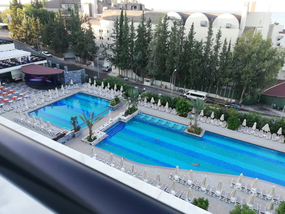 Pool Seaden Valentine Resort & Spa