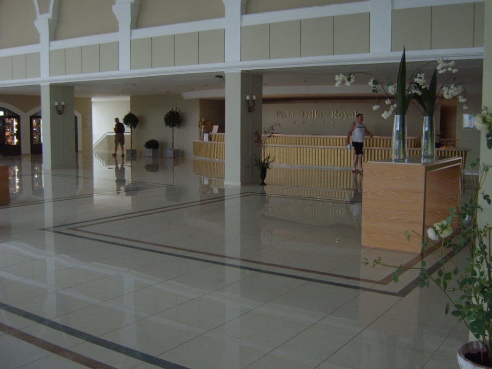 Rezeptionsbereich Porto Bello Royal