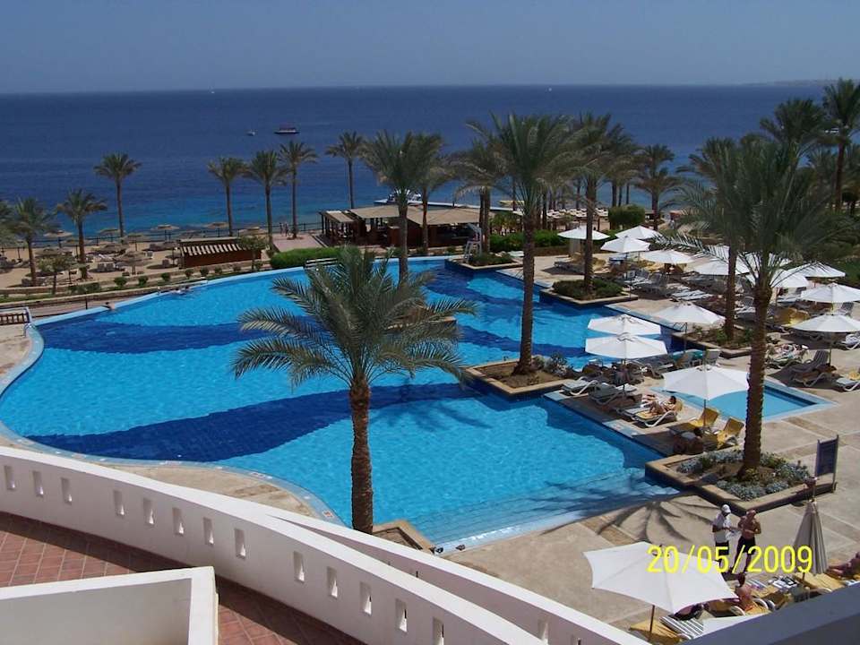 Pool und Meerblick Hotel Continental Garden Reef Resort