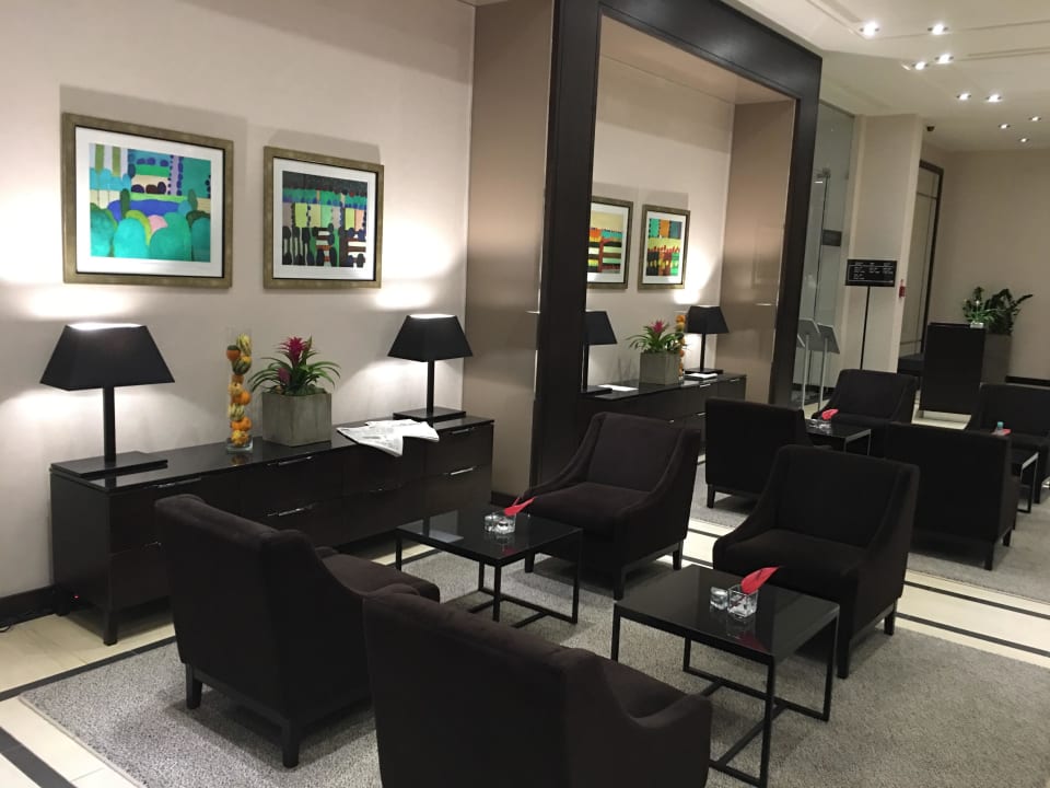 Bar-Restaurant Hilton Garden Inn Krakow Airport