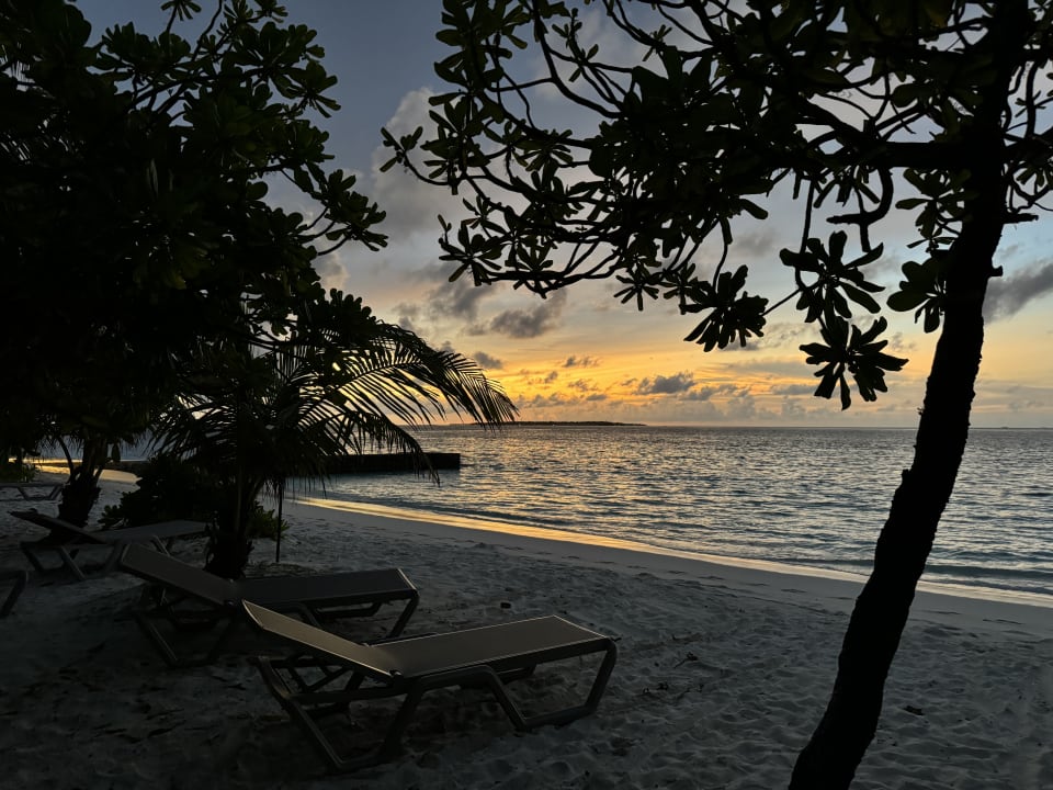 Strand Adaaran Select Meedhupparu Island Resort - Premium All Inclusive