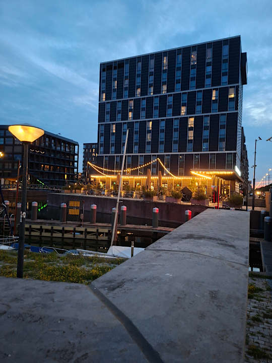 Außenansicht Four Elements Hotel Amsterdam