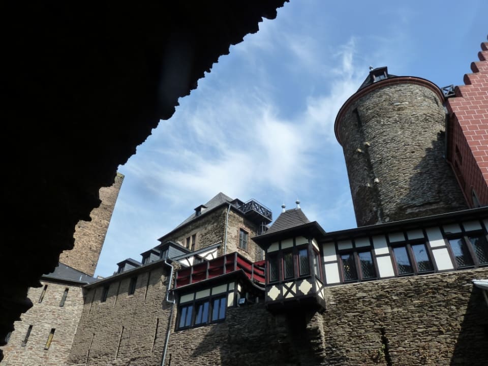 Außenansicht Burghotel Auf Schönburg