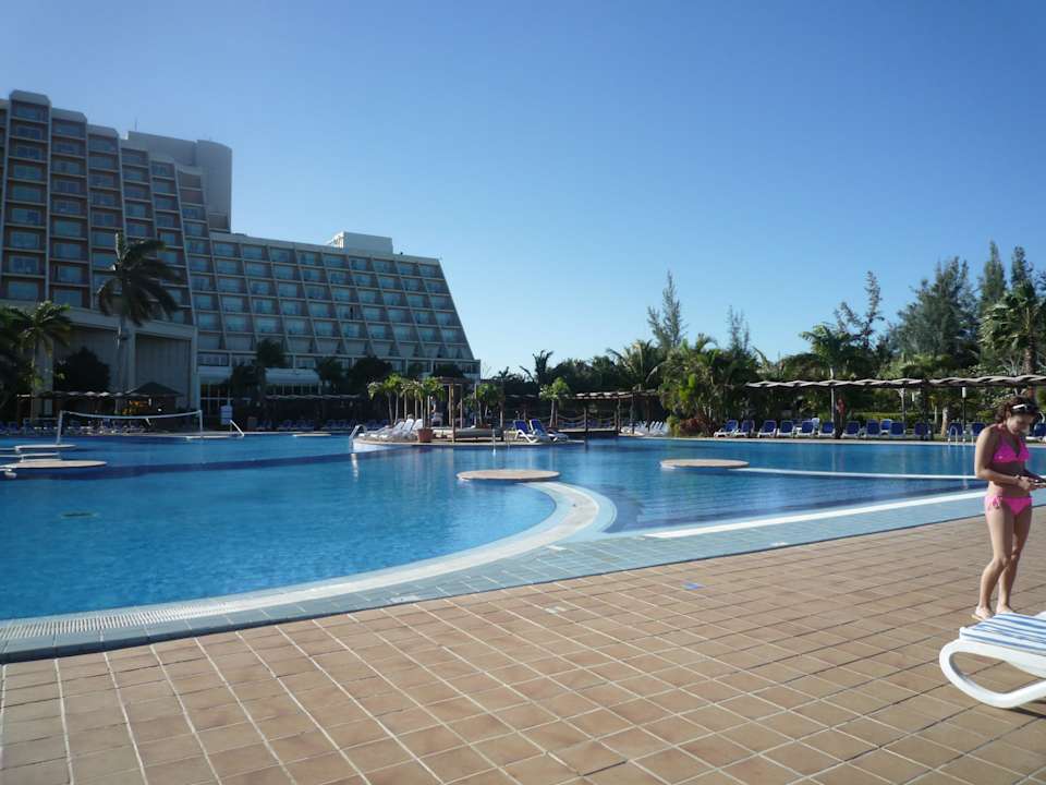 Rießiger Pool Blau varadero - Adults only